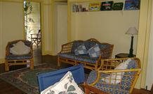 Chauvel Park B And B - Newcastle Accommodation 3