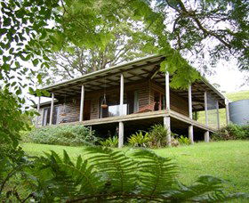Bellthorpe Stays - Nature's Retreat - Newcastle Accommodation 0
