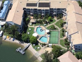 Pelican Cove Apartments - Newcastle Accommodation 0