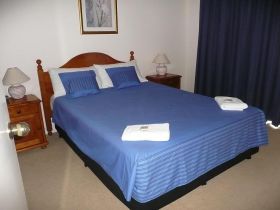 Pelican Cove Apartments - Newcastle Accommodation 2