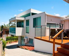 Hilltop Mansion Gold Coast - New Castle Tourism 1