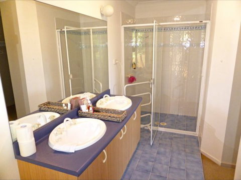 Palais D'Amor At Greenwell Point - New Castle Tourism 57