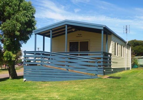 Elliston Waterloo Bay Tourist Park - New Castle Tourism 3