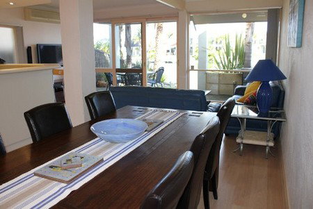 Marina Palms - Newcastle Accommodation 4