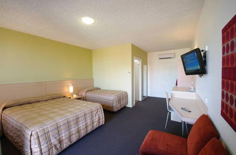 Adelaide Road Motor Lodge - New Castle Tourism 0