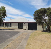 Carthew Street Holiday Home - New Castle Tourism