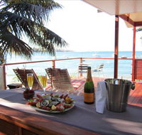 Bundeena Beach Hut - New Castle Tourism
