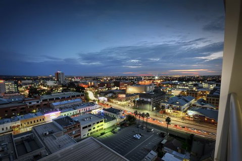 La Loft Apartments - New Castle Tourism 0