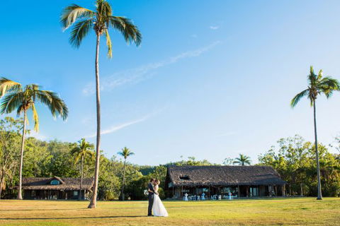 Paradise Cove Whitsundays - New Castle Tourism 0