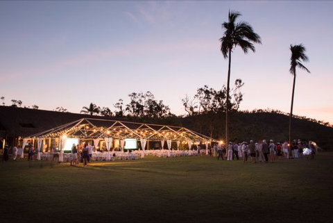 Paradise Cove Whitsundays - New Castle Tourism 8