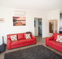 RED FIN part of BLUE FIN HOLIDAY HOMES - New Castle Tourism