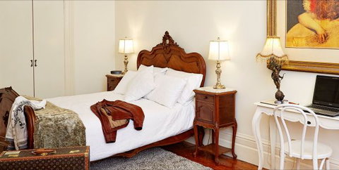 The Suites, Villa Belgravia - Newcastle Accommodation 5