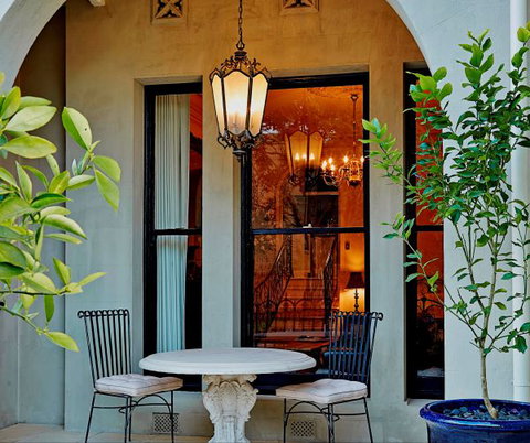 The Suites, Villa Belgravia - Newcastle Accommodation 9