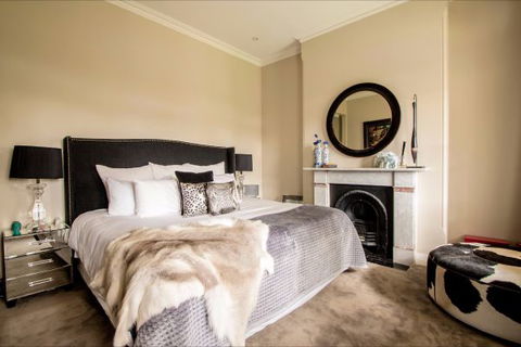 Woollahra Terrace - New Castle Tourism 7