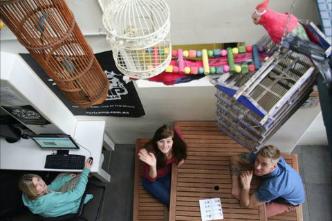 Zing! Backpackers Hostel - Newcastle Accommodation 3