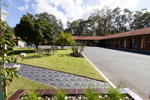 Advance Motel - Newcastle Accommodation 7