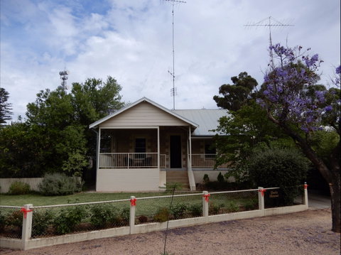 Dot's House - Newcastle Accommodation 0