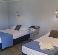 Queens Beach Hotel - Newcastle Accommodation