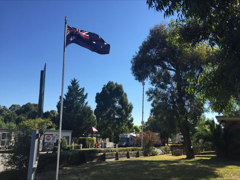 Acacia Caravan Park And Holiday Units - New Castle Tourism 1