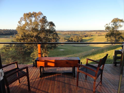 Down To Earth Farm Retreat - New Castle Tourism 1