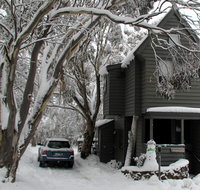 Wallace's - Crystal Creek Chalet 1