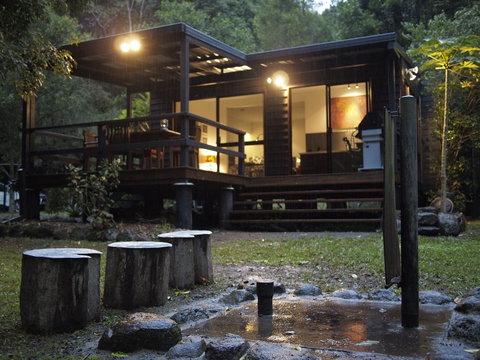 Wongari Eco Retreat - New Castle Tourism 0