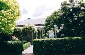 Bowral Cottage Inn - New Castle Tourism 0