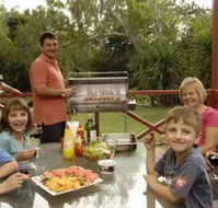 Discovery Holiday Parks - Lake Kununurra - Newcastle Accommodation