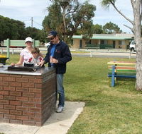 Jurien Beachfront Holiday Units - Newcastle Accommodation