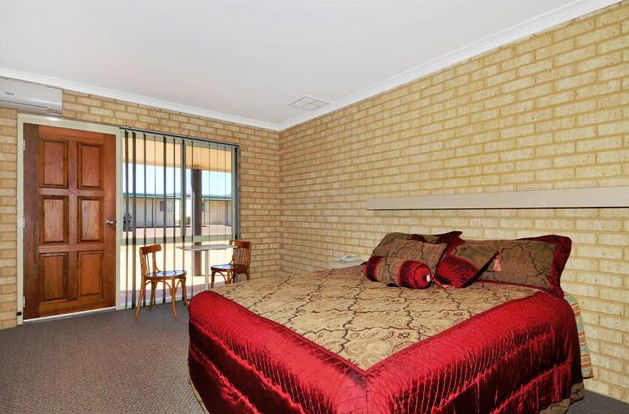  Newcastle Accommodation
