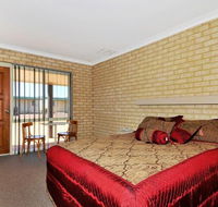 Drakesbrook Hotel Motel - Newcastle Accommodation