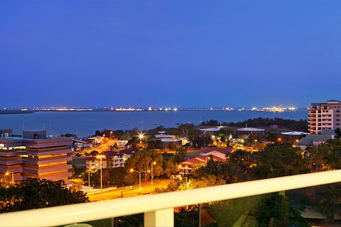 Beachlife Sands 3 Bedroom Harbour View Apartment - New Castle Tourism 2