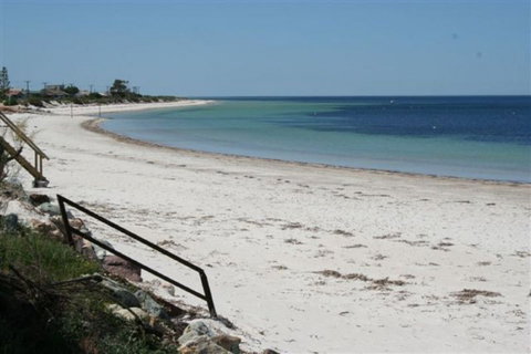 Lucky Bay RV Park - Newcastle Accommodation 0