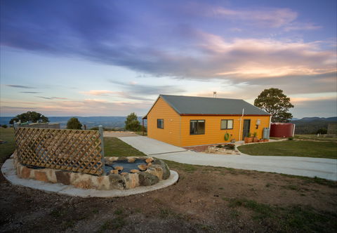 Majestic View Cottages - New Castle Tourism 0