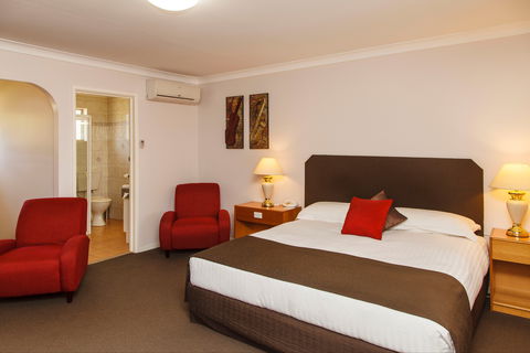 McNevins Maryborough Motel - Newcastle Accommodation 2