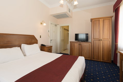 Palais Royale - New Castle Tourism 2