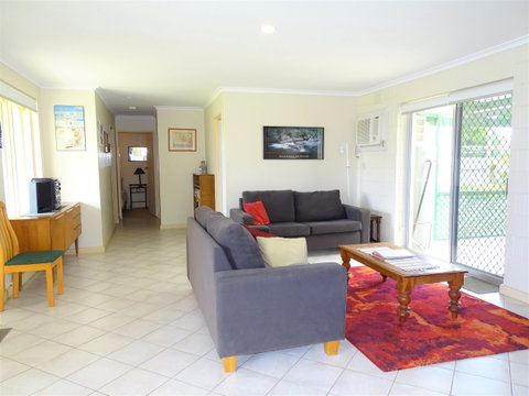 Blanche Place - Newcastle Accommodation 1