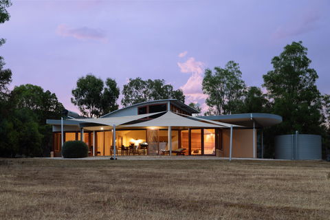 Boroka Downs - Newcastle Accommodation 0