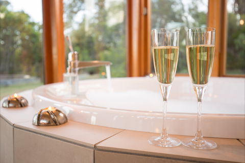 Boroka Downs - Newcastle Accommodation 1