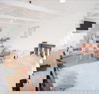 Dalton St Studio - New Castle Tourism