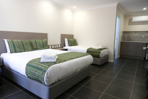Exies Bagtown Motel - Newcastle Accommodation 1