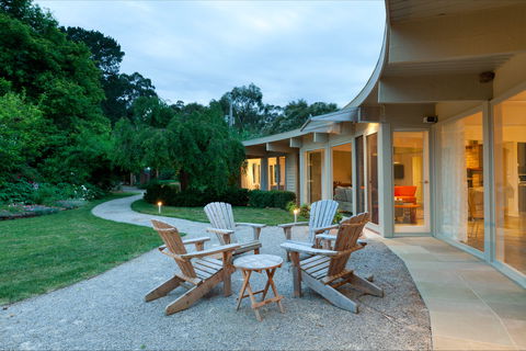 Lonsdale Park On The Yarra - Newcastle Accommodation 1