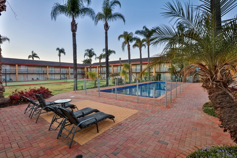 Mildura Inlander Resort - New Castle Tourism 1