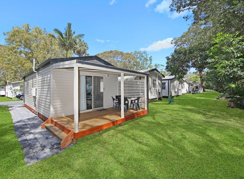 Pacific Palms Caravan Park - New Castle Tourism 0