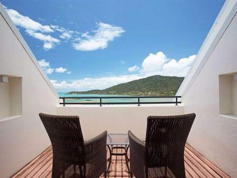 At Blue Horizon Resort - New Castle Tourism 0