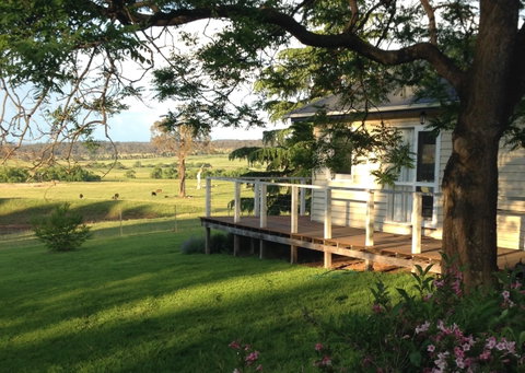 Balmoral Cottage - Newcastle Accommodation 0