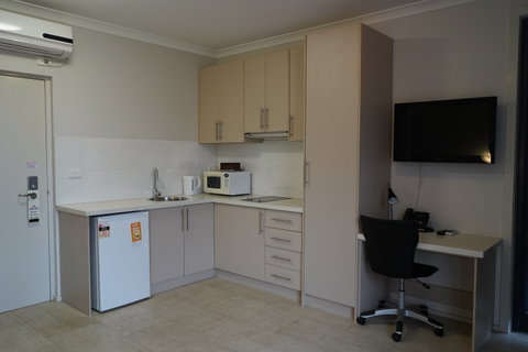 Carlton Lygon Lodge - Newcastle Accommodation 2
