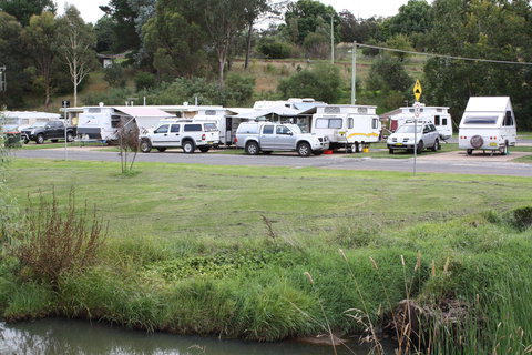 Crookwell Caravan Park - Newcastle Accommodation 0
