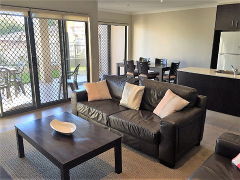 Cypress Apartment 39C - Newcastle Accommodation 0