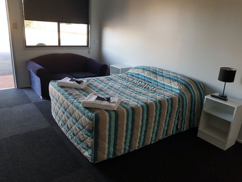 Lamington Hotel Motel - Newcastle Accommodation 2